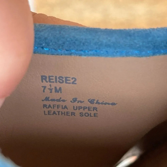 Donald J Pliner Reise2-r Slide Sandal Size 7.5 - Picture 10 of 10